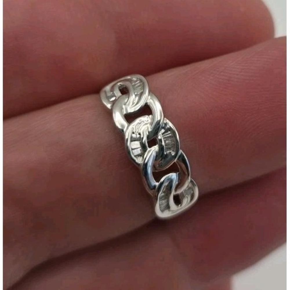 Sterling Silver 1/10ct White Diamond Baguette Inlay Linked Love Knot Ring Size 7